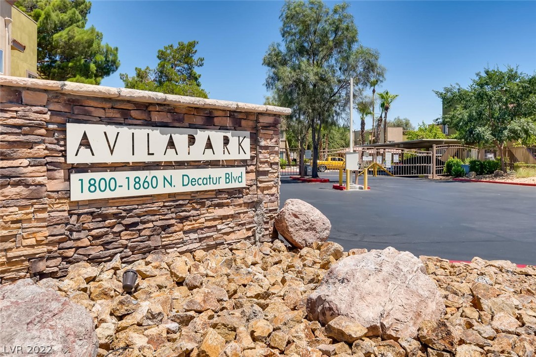 1852 N Decatur Boulevard Unit: 104