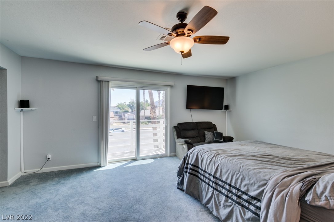 523 Oakwood Court