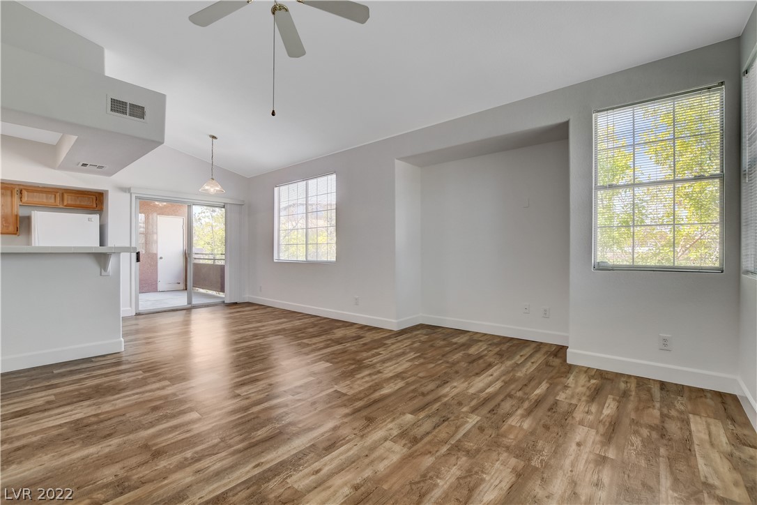7724 Constanso Avenue Unit: 203