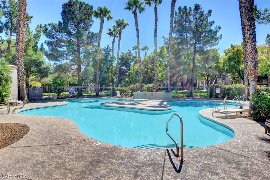 7724 Constanso Avenue Unit: 203