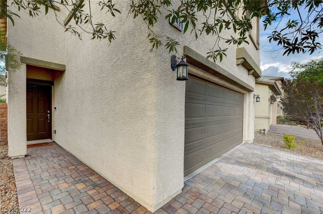 6490 Haypress Court