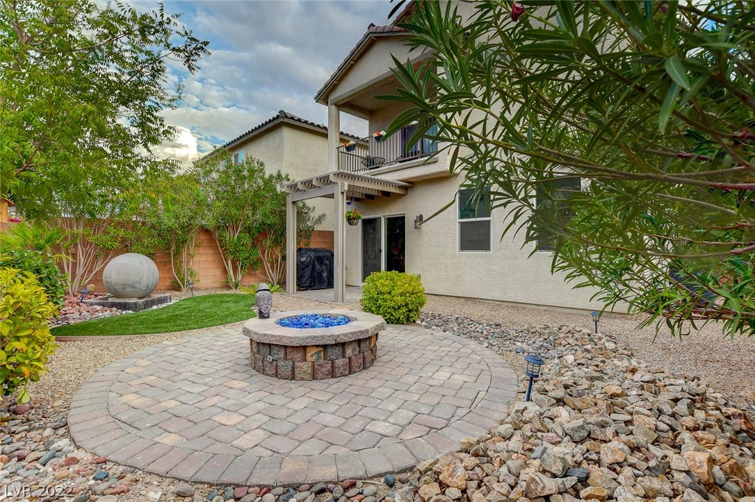 6490 Haypress Court