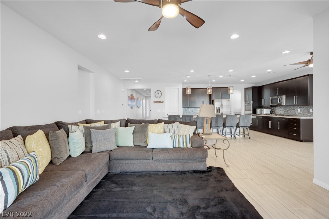 10152 Skye Run Avenue