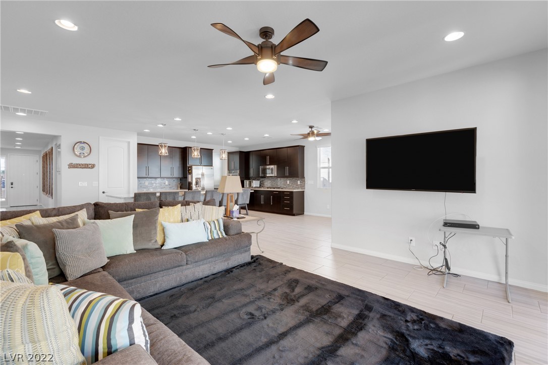 10152 Skye Run Avenue