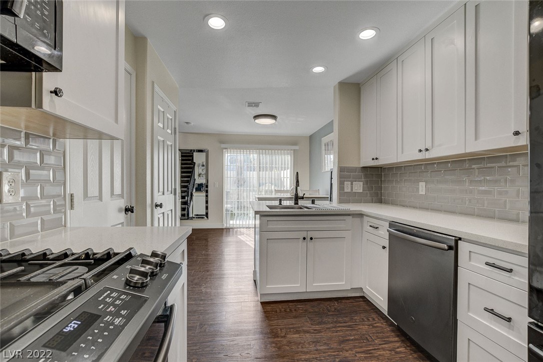3910 Starfield Lane