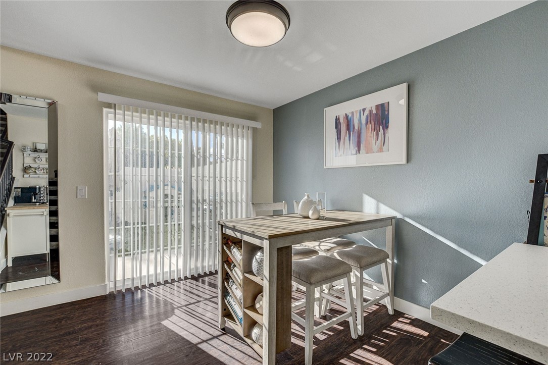 3910 Starfield Lane