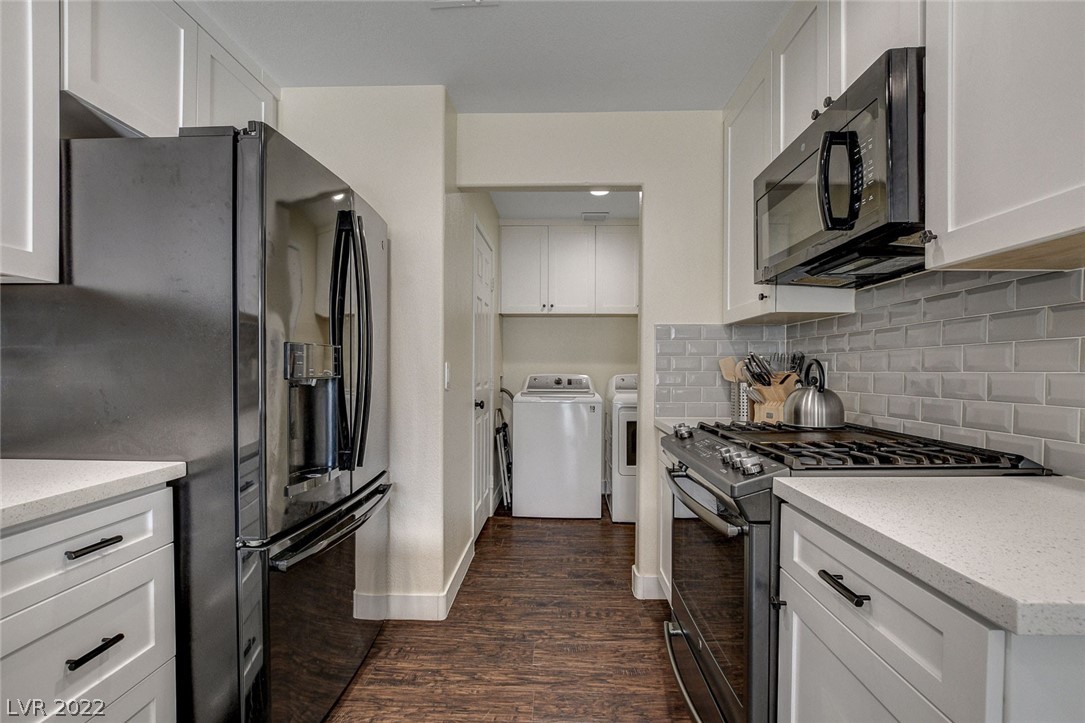 3910 Starfield Lane