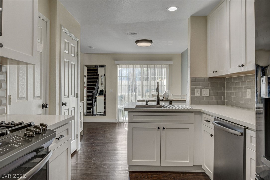 3910 Starfield Lane
