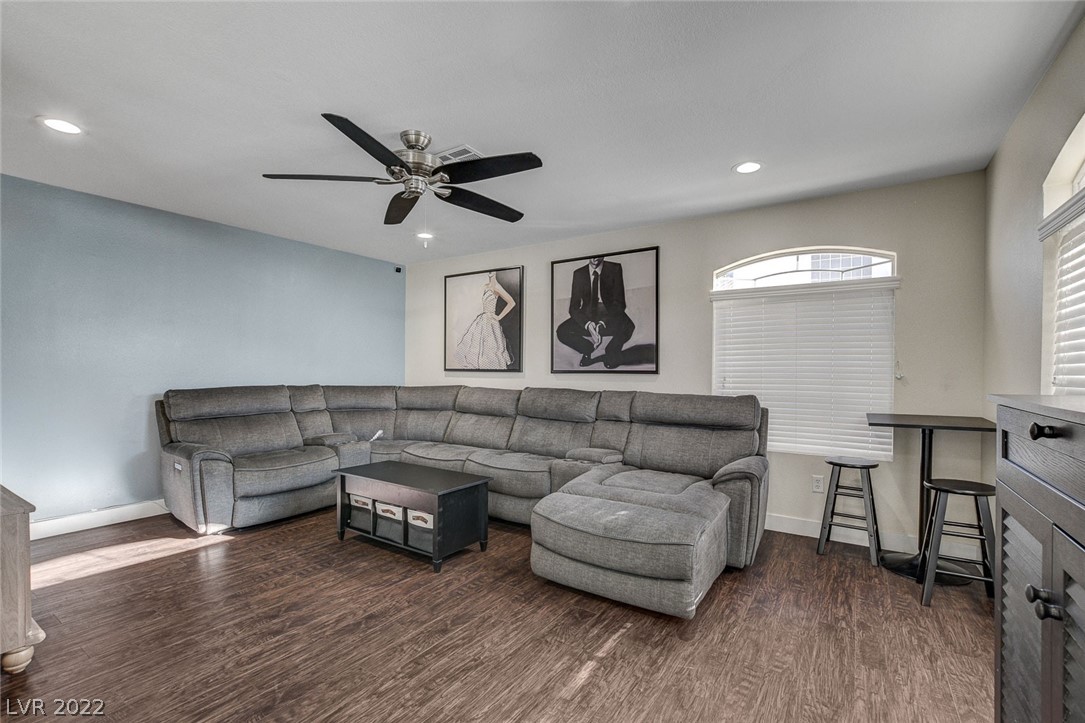 3910 Starfield Lane