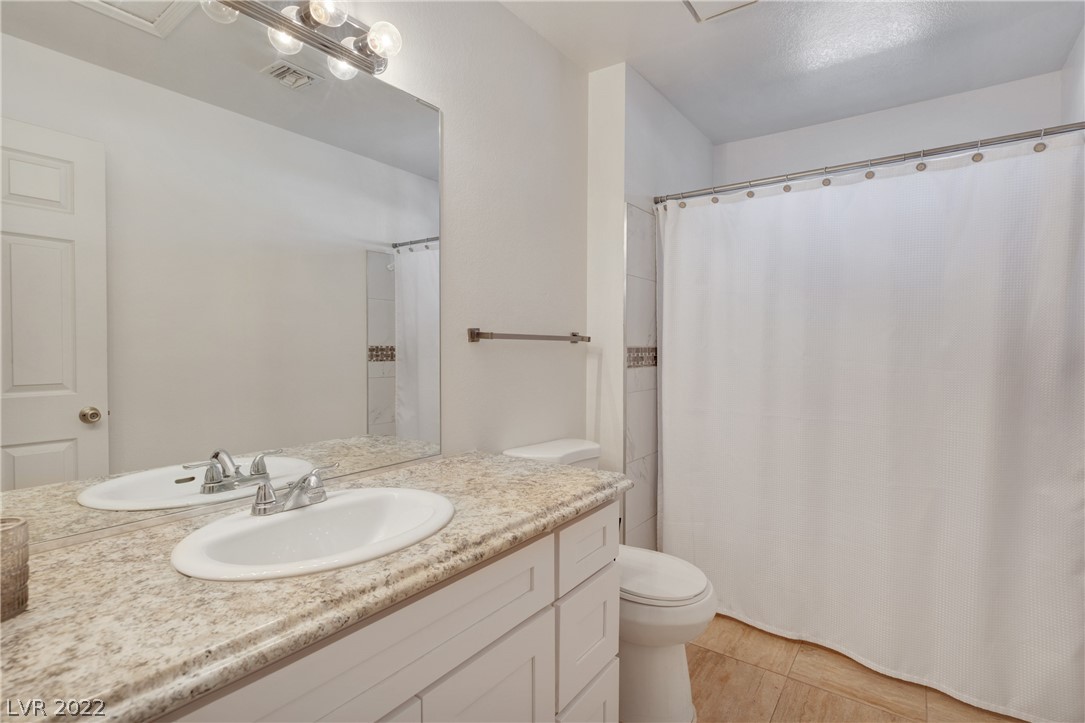 2995 E Sunset Road Unit: 222