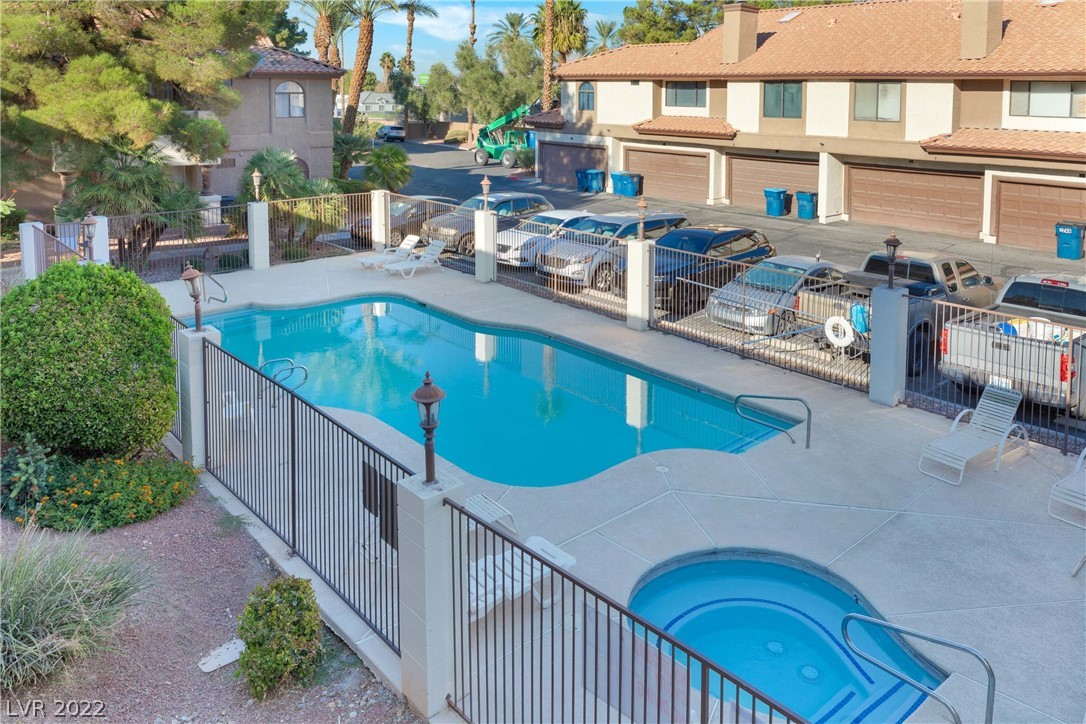 2995 E Sunset Road Unit: 222
