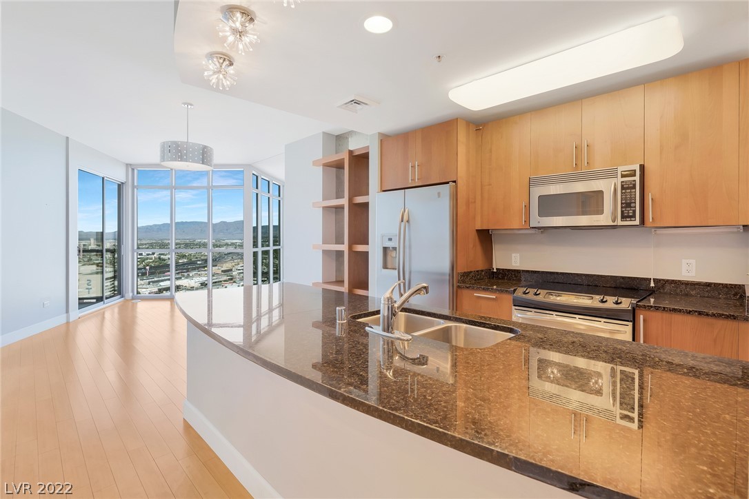 200 W Sahara Avenue Unit: 3110