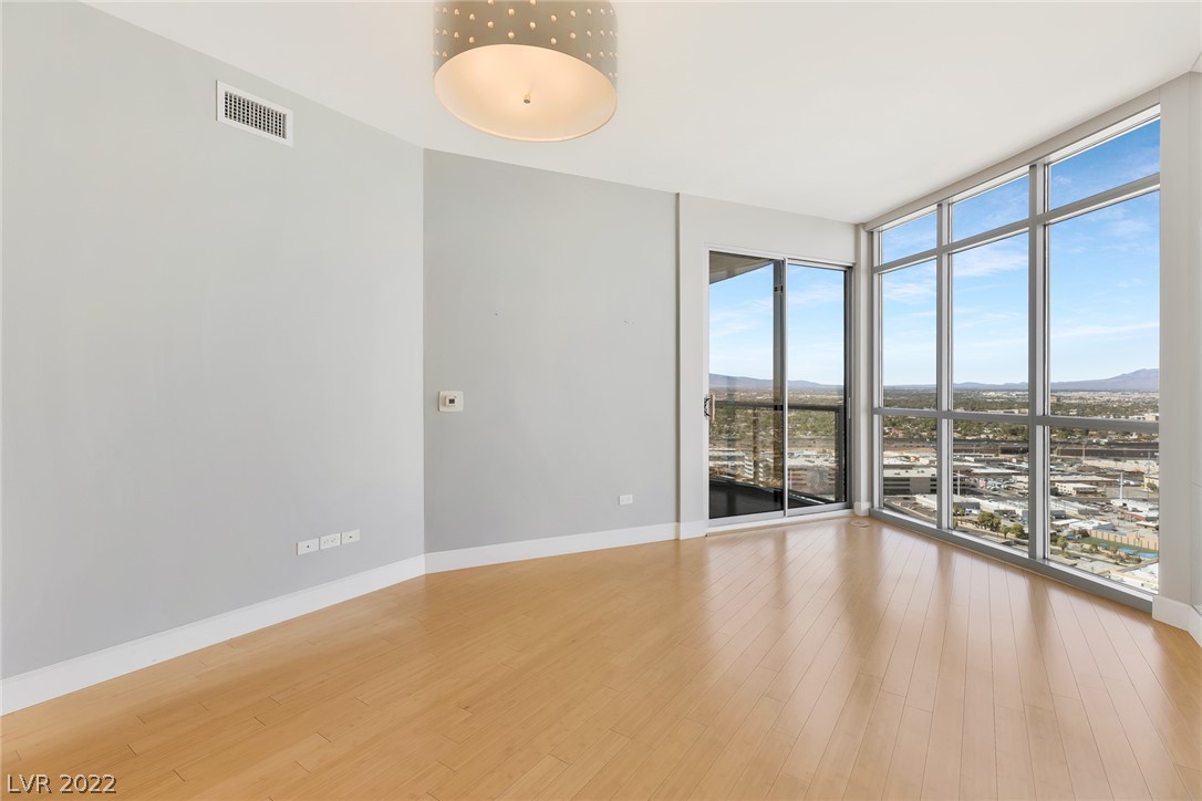200 W Sahara Avenue Unit: 3110