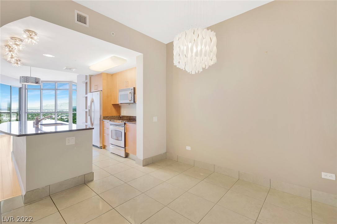200 W Sahara Avenue Unit: 3110