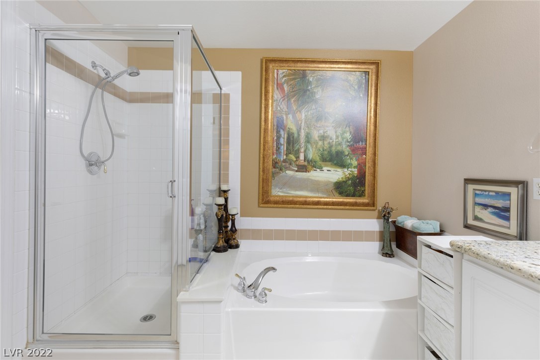 10800 Amber Ridge Drive Unit: 201
