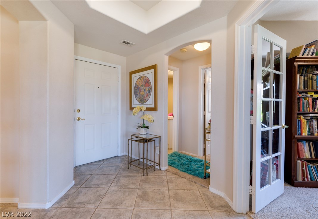 10800 Amber Ridge Drive Unit: 201
