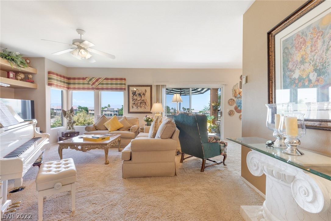 10800 Amber Ridge Drive Unit: 201