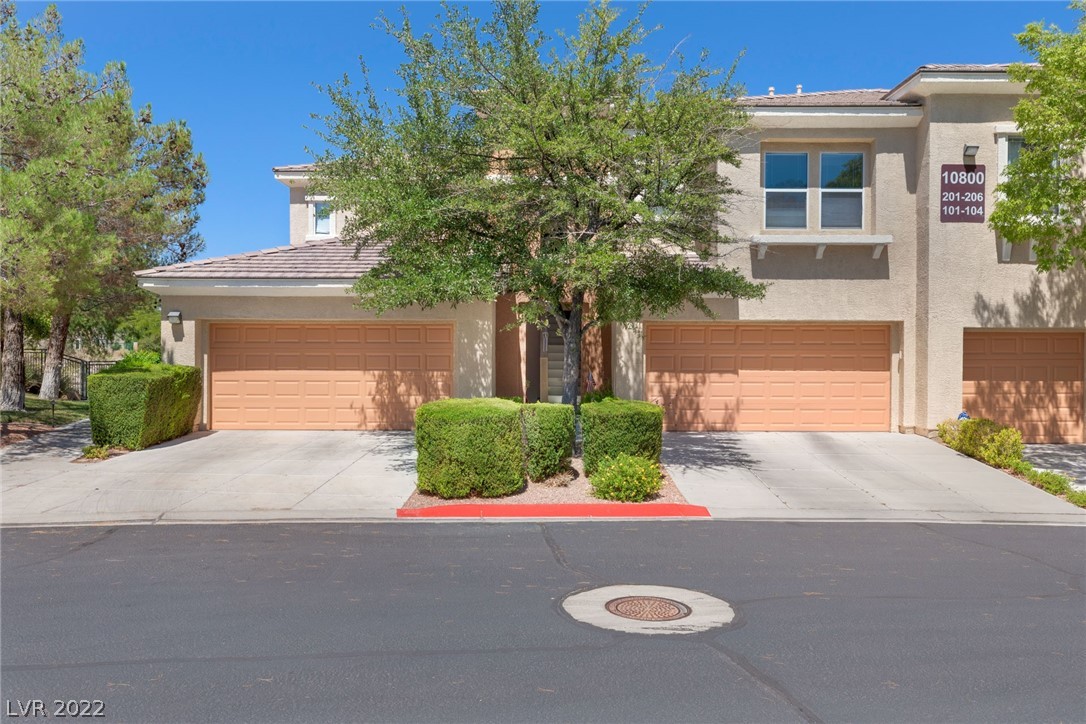 10800 Amber Ridge Drive Unit: 201