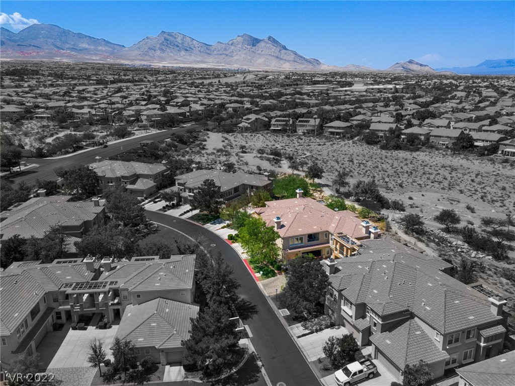 10800 Amber Ridge Drive Unit: 201
