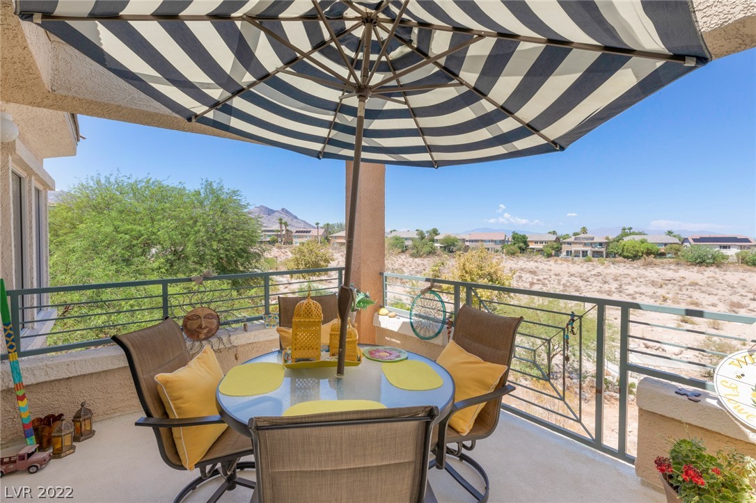 10800 Amber Ridge Drive Unit: 201