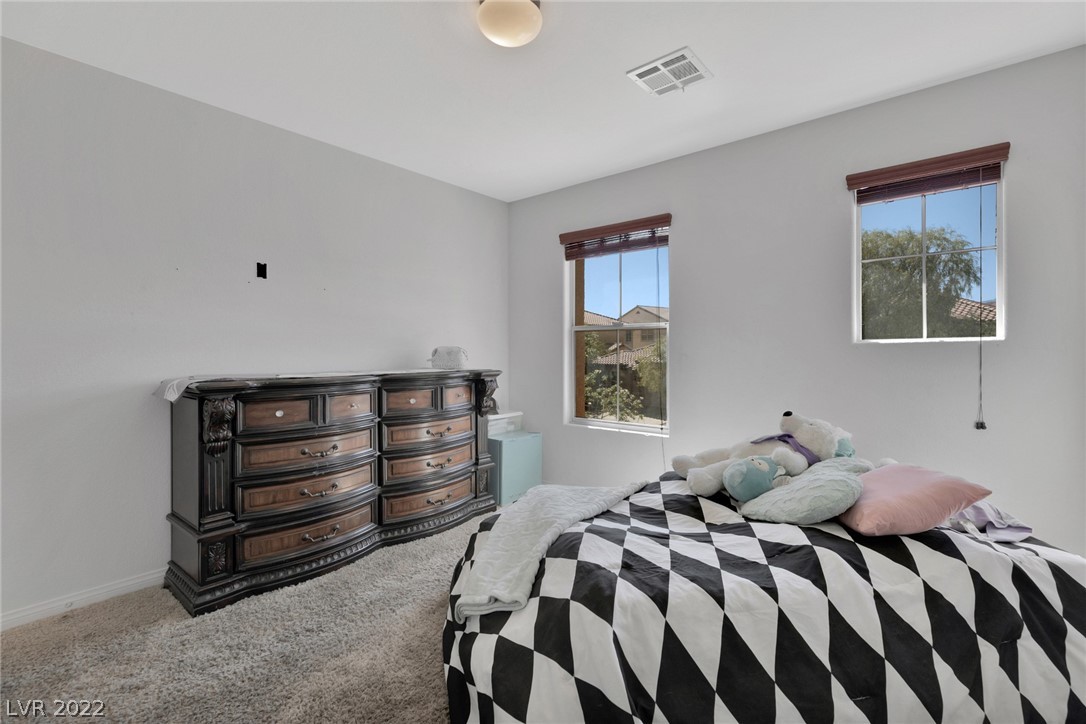 10974 Cherokee Landing Street