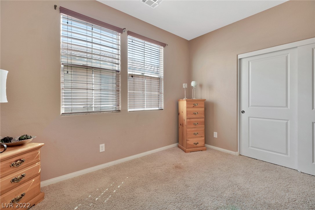 10974 Cherokee Landing Street