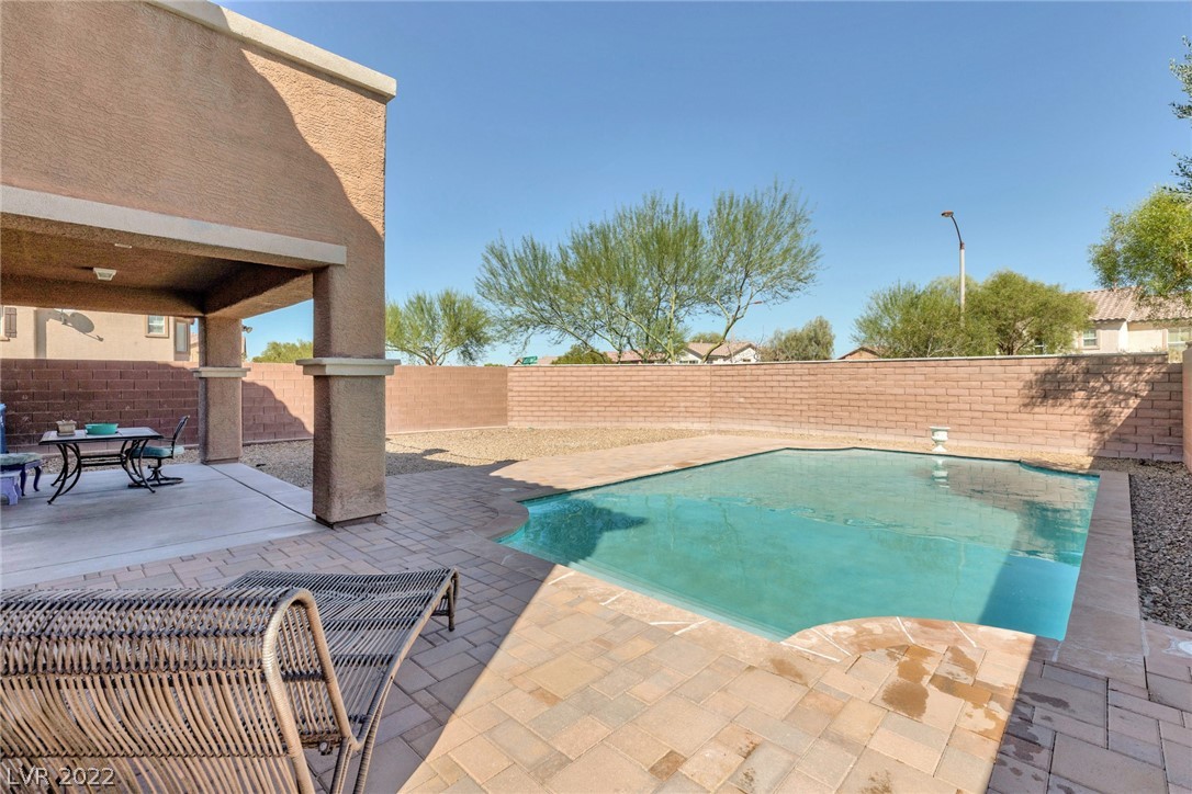 10974 Cherokee Landing Street