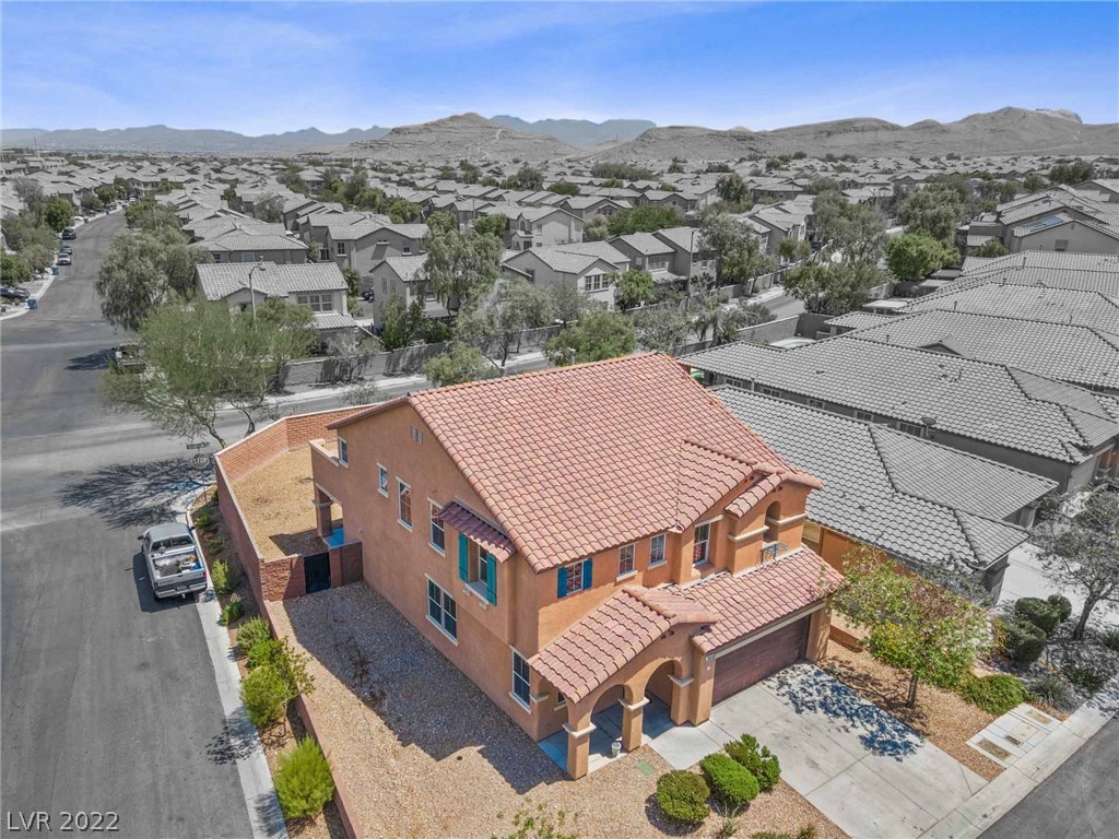 10974 Cherokee Landing Street