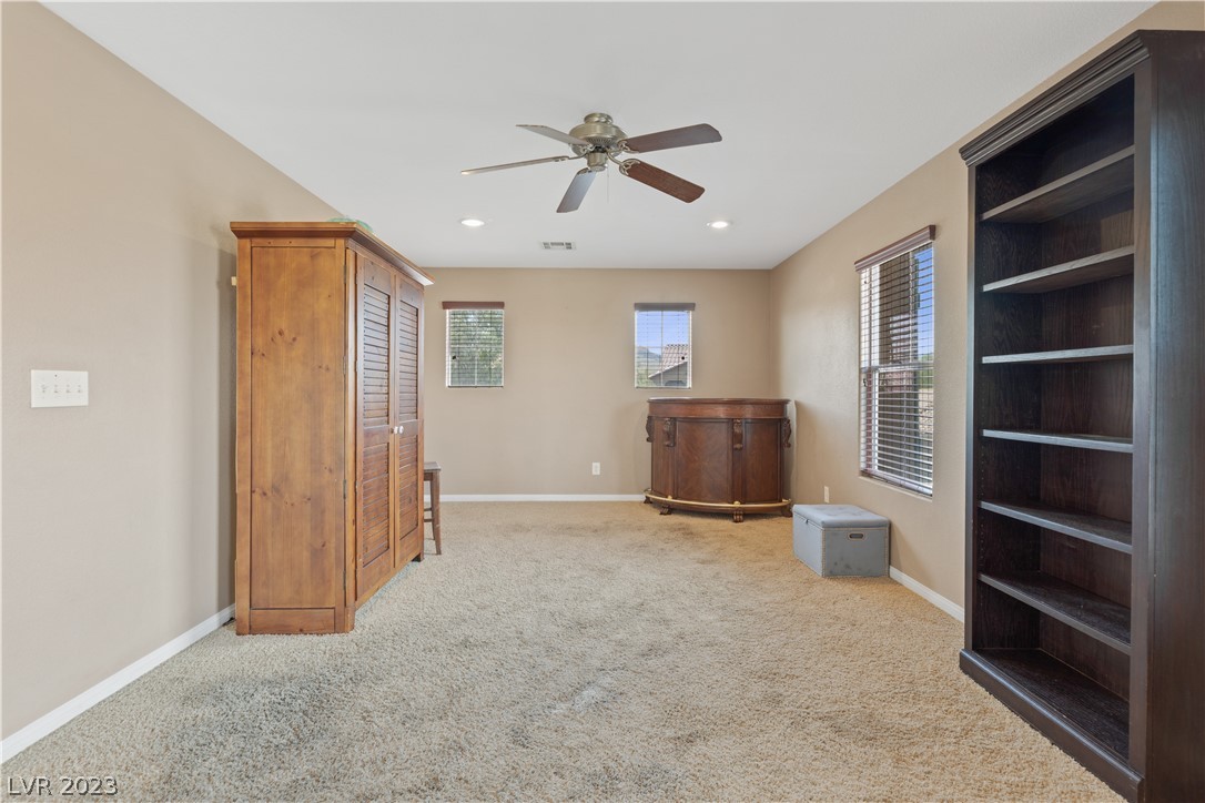 10974 Cherokee Landing Street