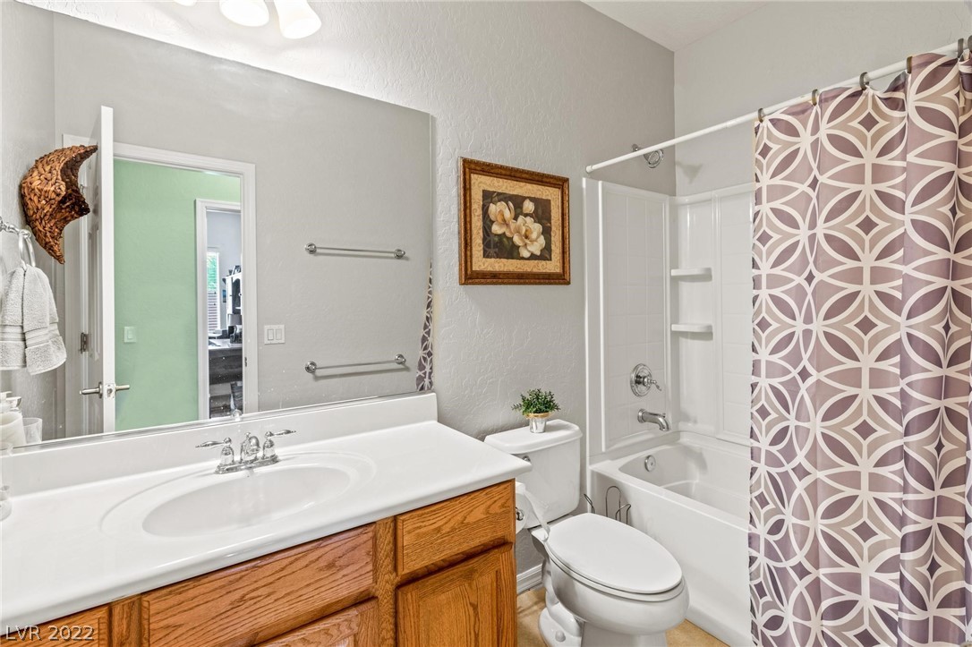 5990 Spanish Mustang Court