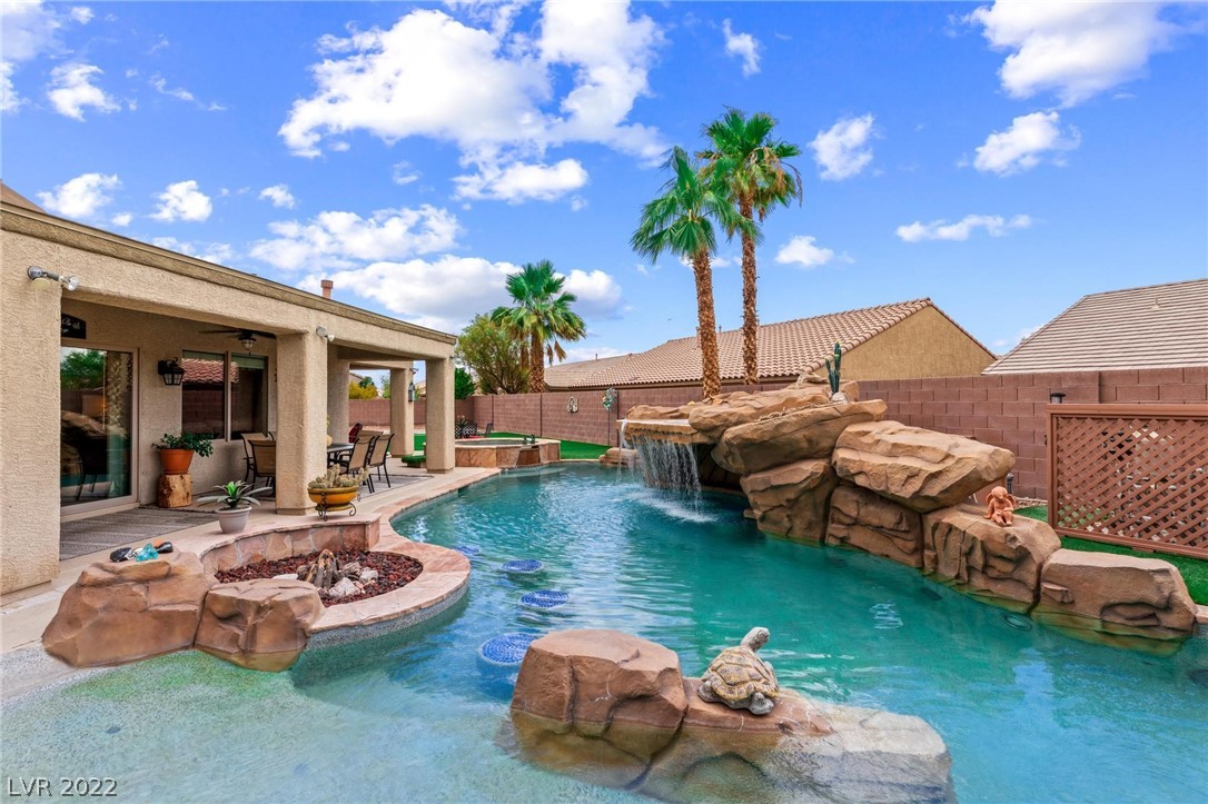 5990 Spanish Mustang Court