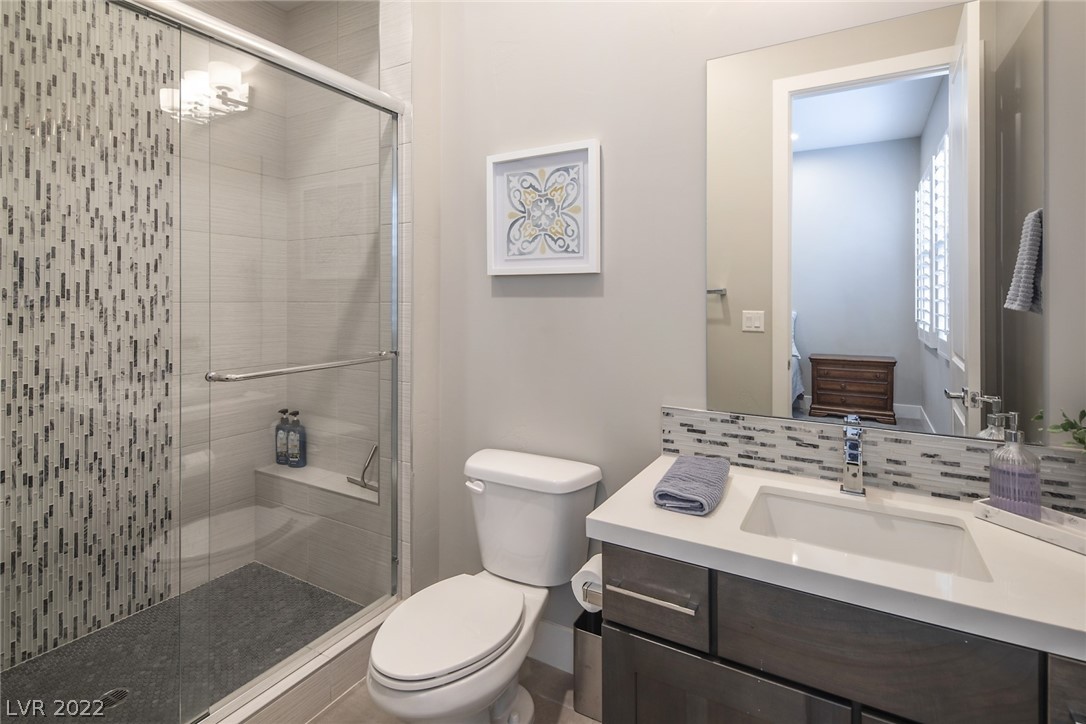 8462 Wolf Mountain Court
