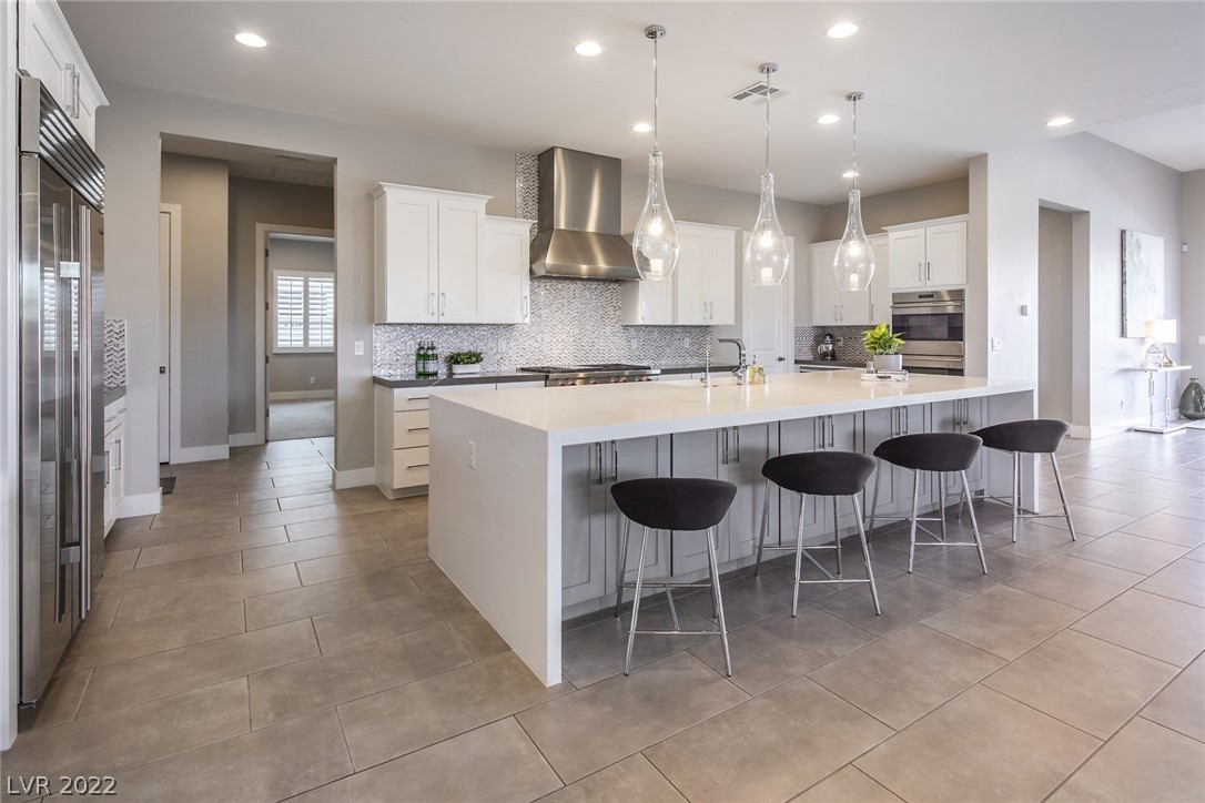 8462 Wolf Mountain Court