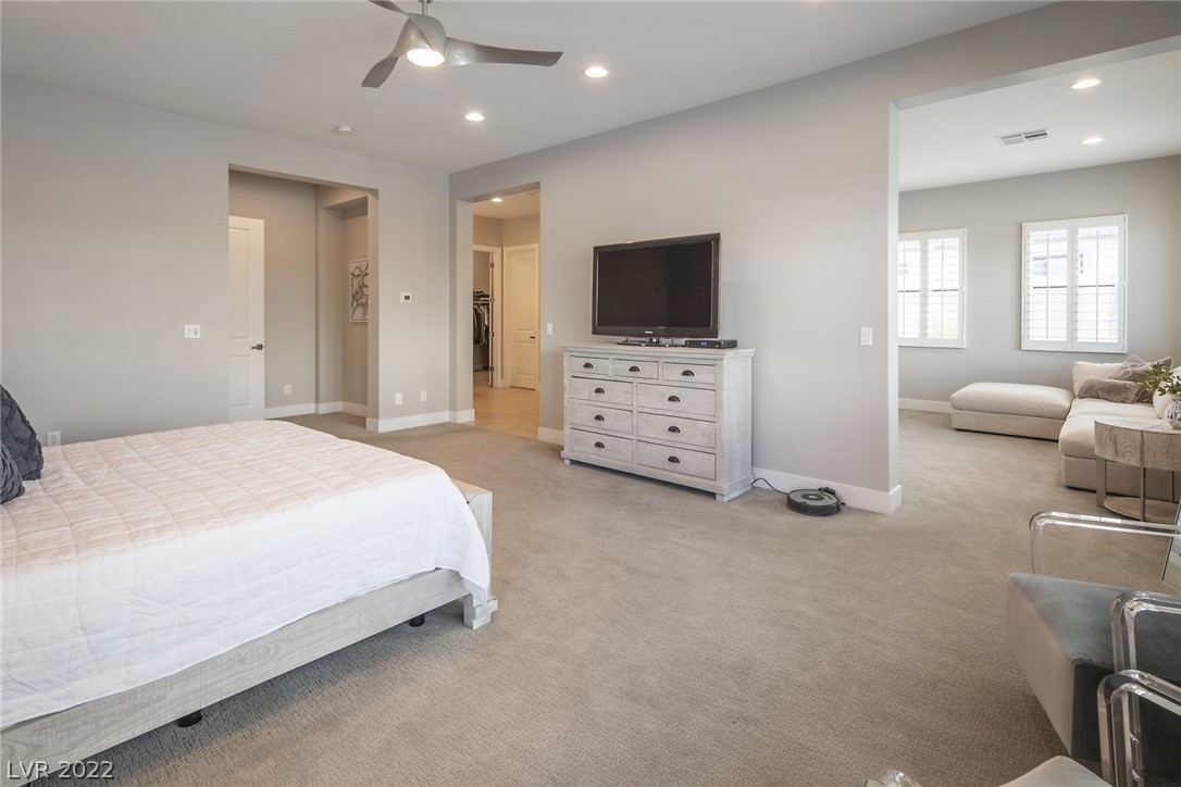 8462 Wolf Mountain Court
