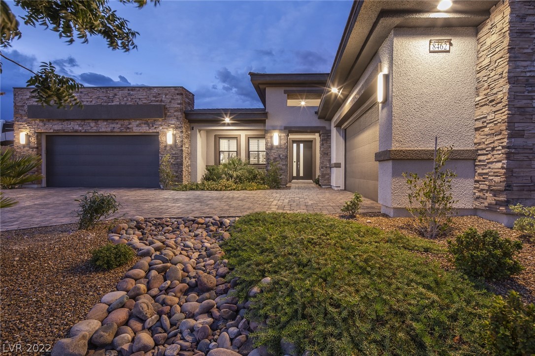 8462 Wolf Mountain Court