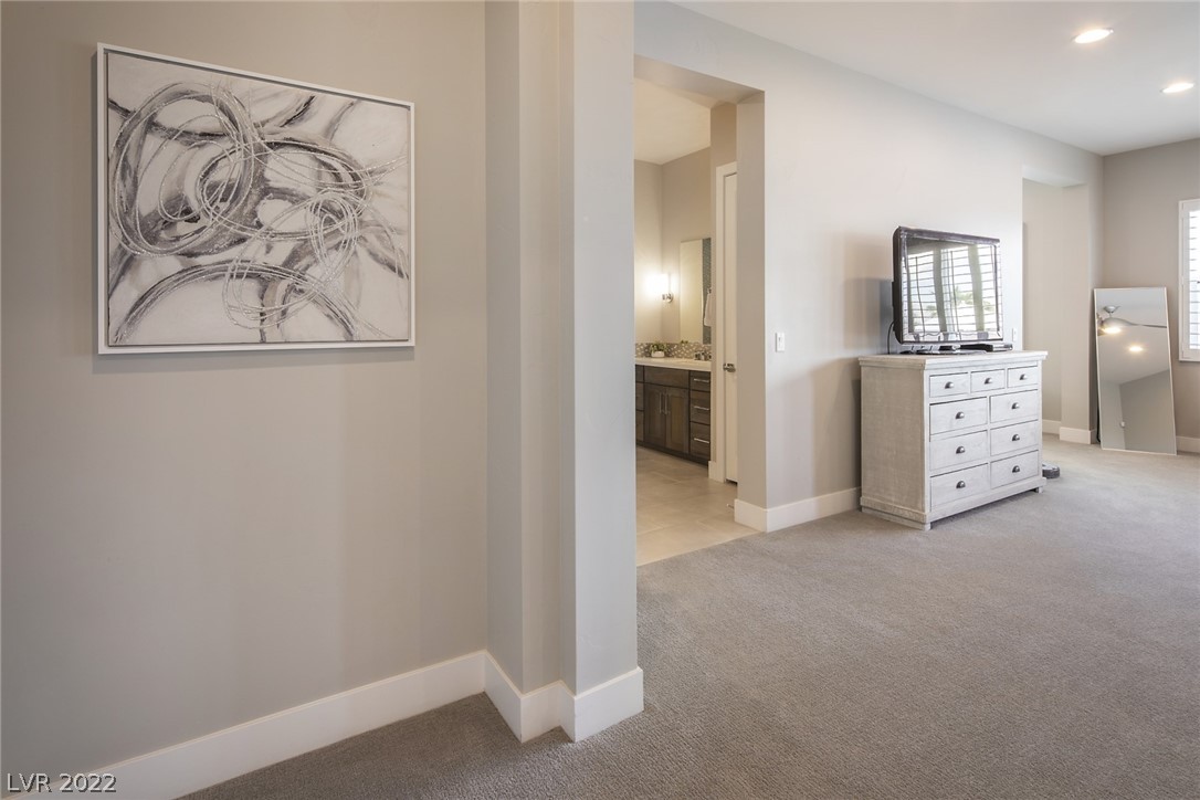 8462 Wolf Mountain Court