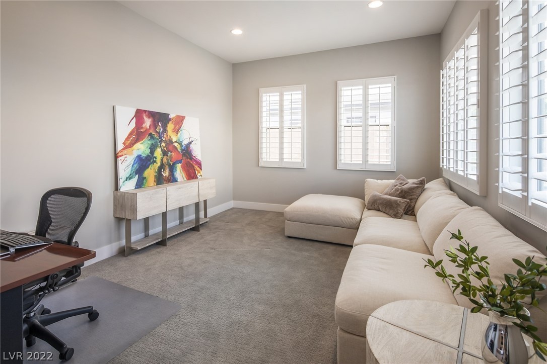 8462 Wolf Mountain Court