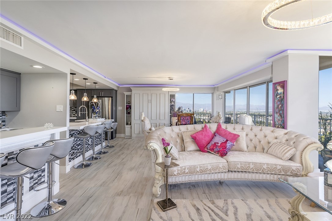 3111 Bel Air Drive Unit: 22B