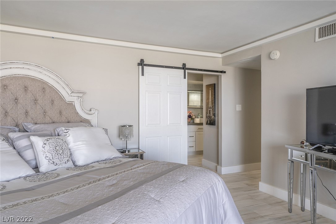 3111 Bel Air Drive Unit: 22B
