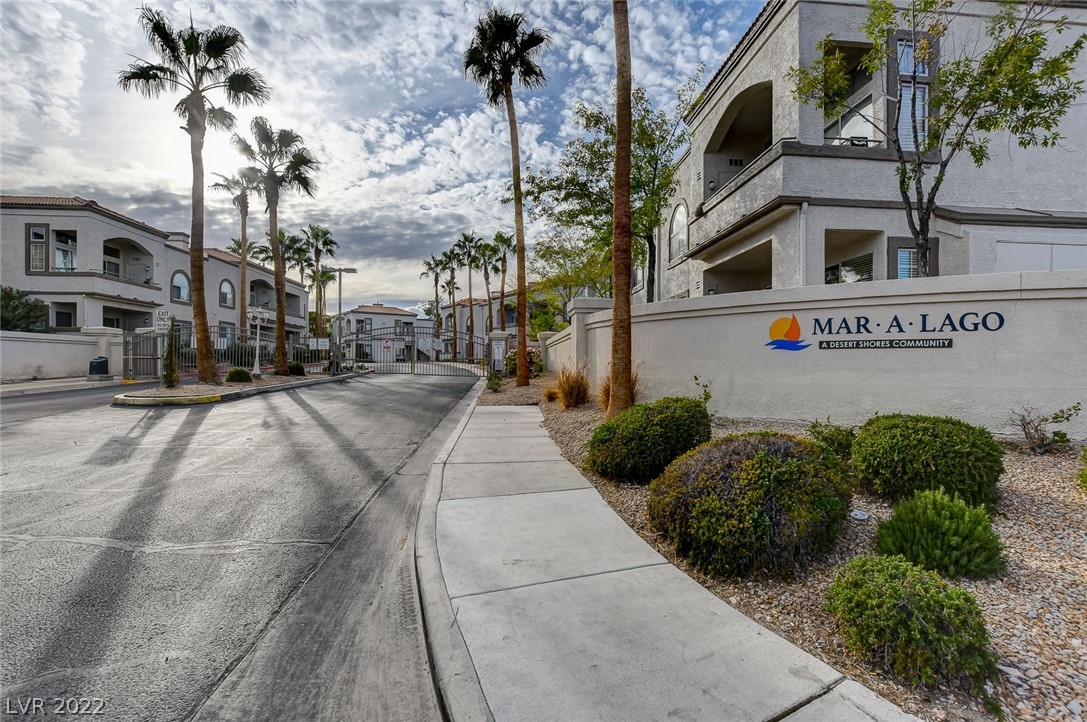 3125 N Buffalo Drive Unit: 1134