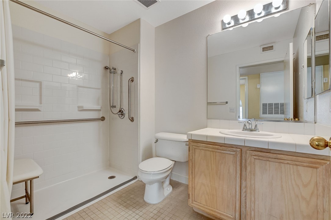 3125 N Buffalo Drive Unit: 1134