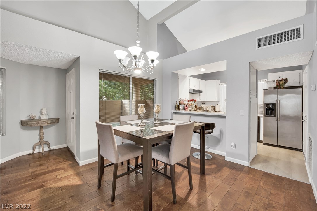 5611 Vineyard Lane Unit: 10
