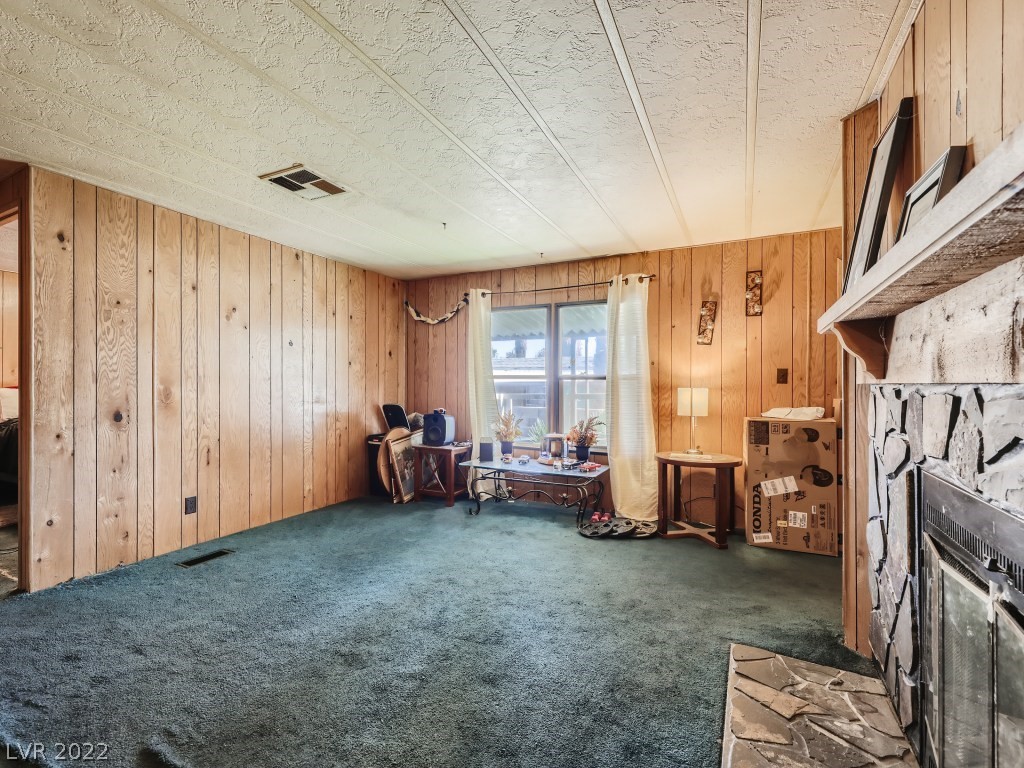 3785 Kolanut Lane