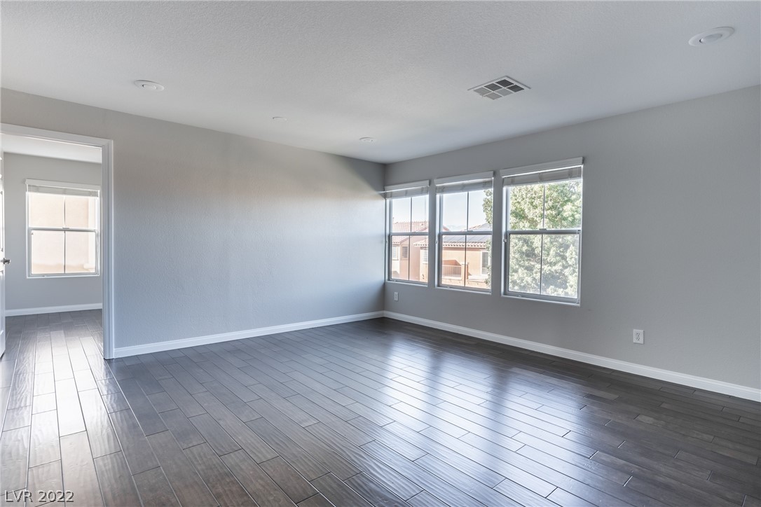 7312 Commanche Agate Court