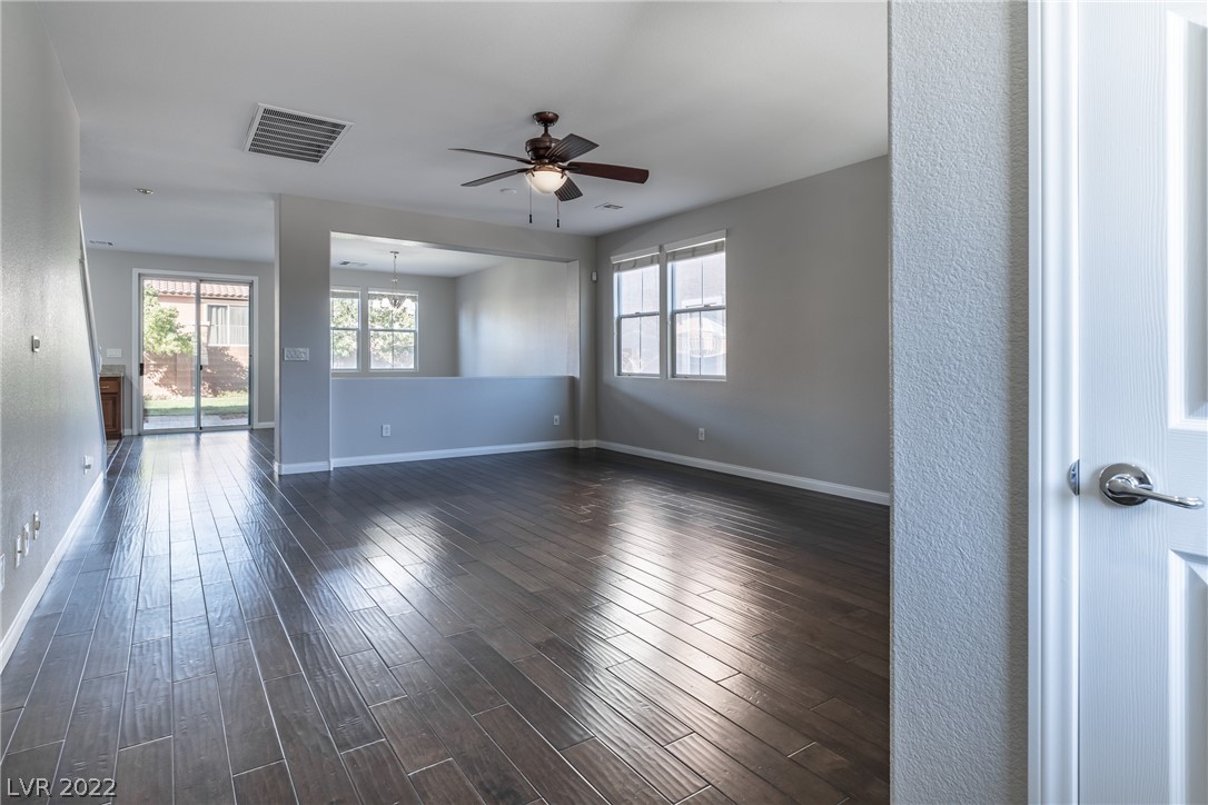 7312 Commanche Agate Court