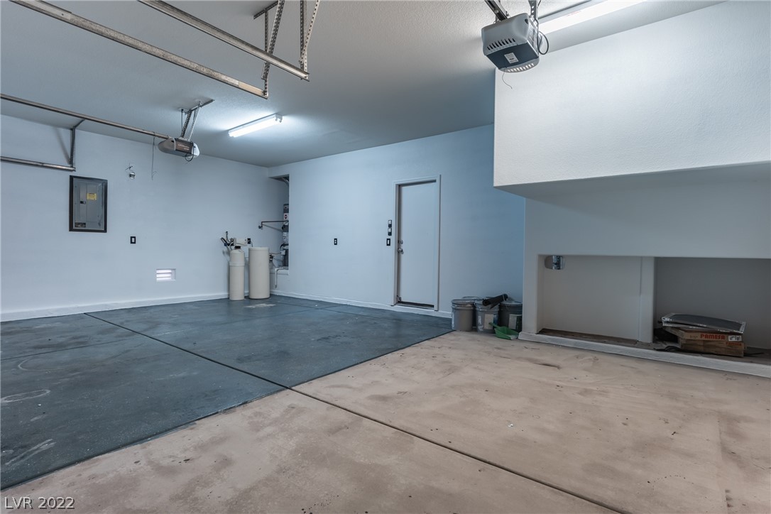 7312 Commanche Agate Court