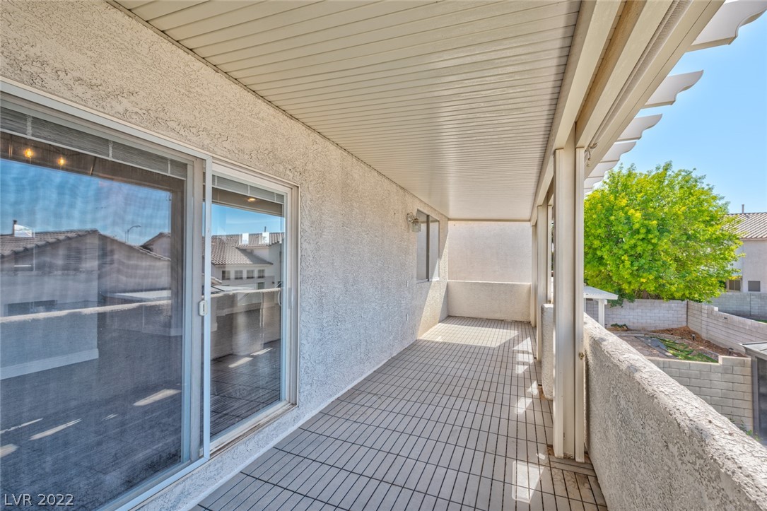 9931 Trailing Vine Street