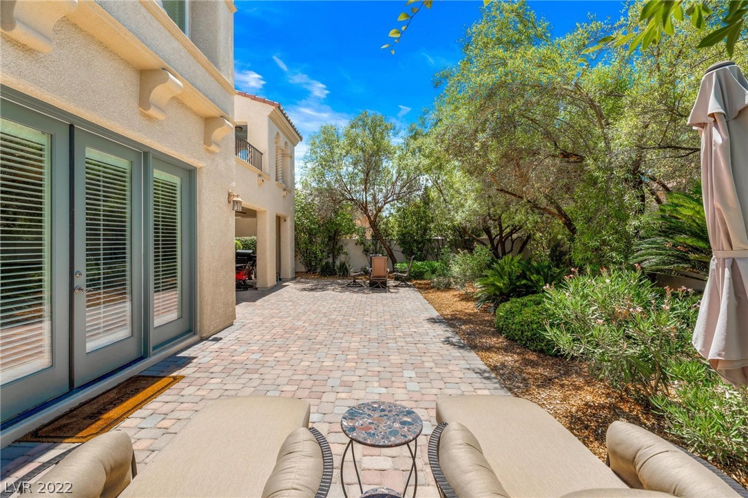 11803 Weybrook Park Drive