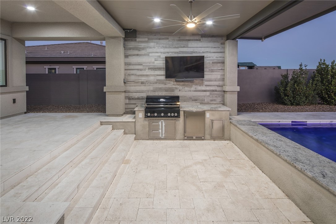 8493 Wolf Mountain Court