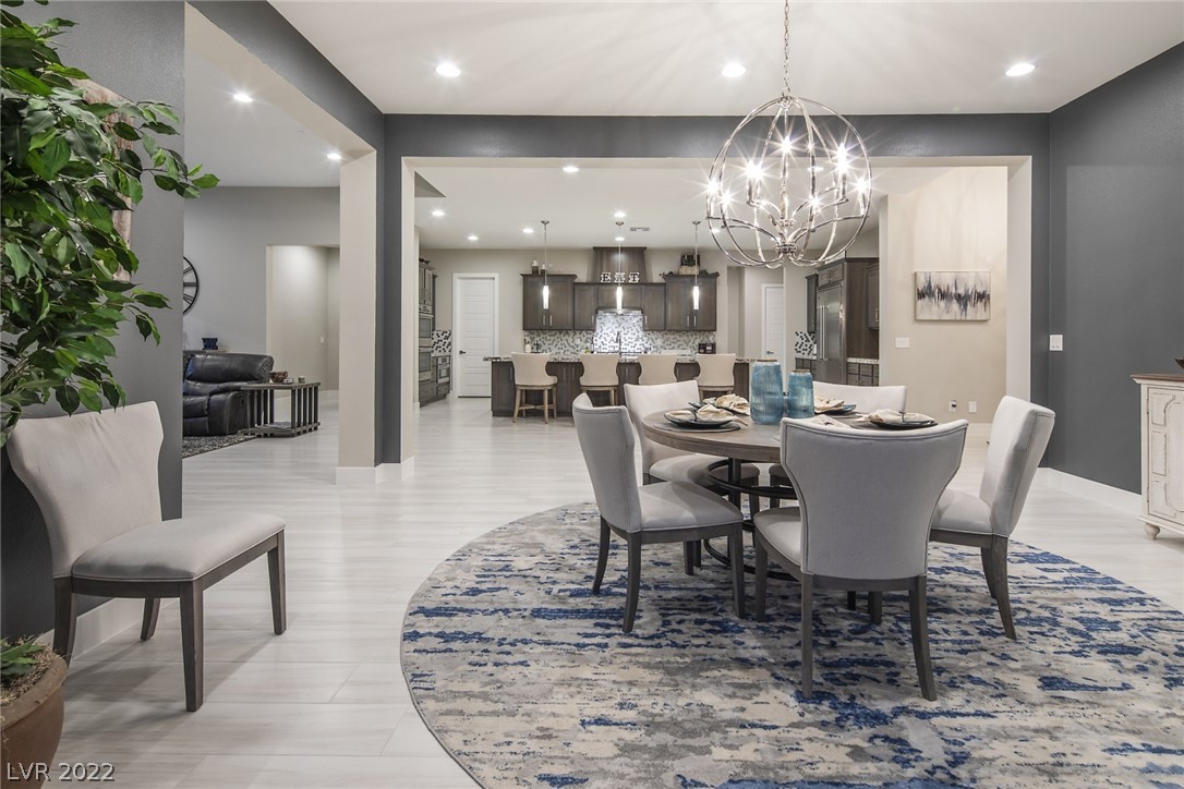 8493 Wolf Mountain Court